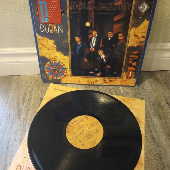 Vintage 1983 Duran Duran vinyl record - Picture 4 of 6